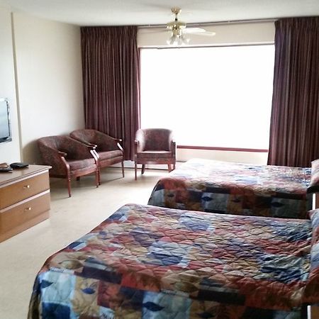 Avalon Motel Belleville Ngoại thất bức ảnh