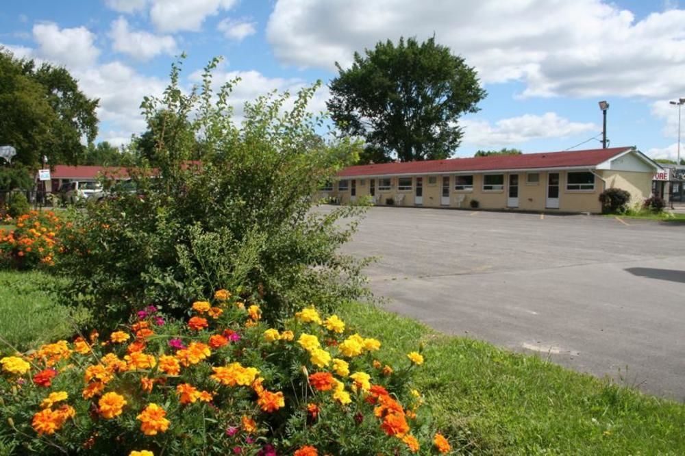 Avalon Motel Belleville Ngoại thất bức ảnh
